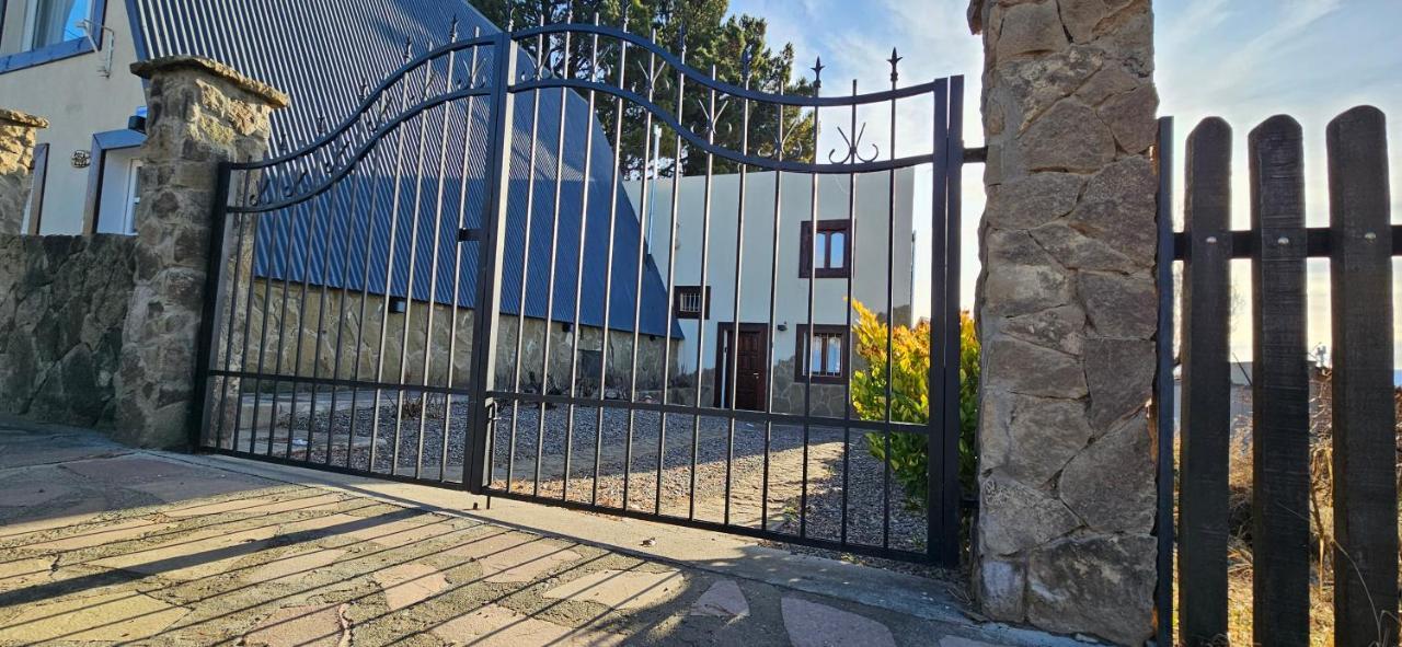 La Alpina Dpto Villa El Calafate Exterior foto